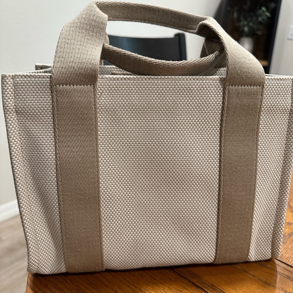 Lululemon Cream Tote Bag mini - Picture 10 of 10